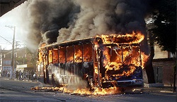 onibus_pegando_fogo